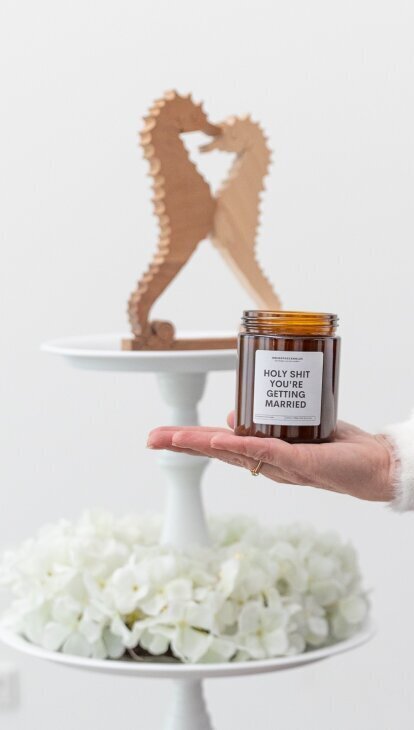 Trauplatz Freie Trauung Essen Deko Trauplatz freie Traung in Essen mit Kerze und Blumen.